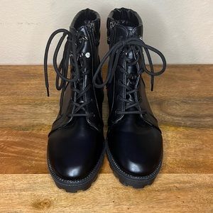 Daisy Fuentes Black Combat Boots - Women’s 9 ½